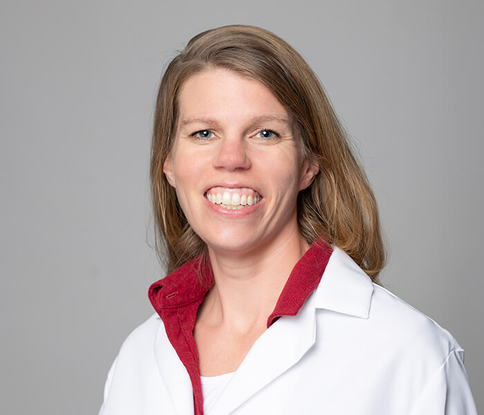 Nora McDonald, MSN, FNP, AGACNP Headshot